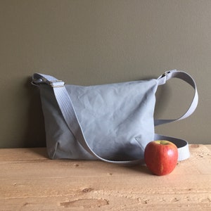 Grey Canvas Crossbody Bag: Water Resistant Everyday Messenger