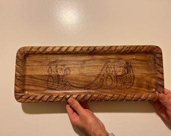 Handmade Islamic Wooden Tray – Arabic Calligraphy Serving Tray – Ramadan & Eid Decor – Muslim Home Gift