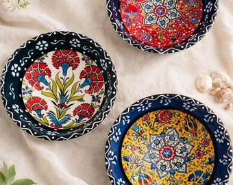 Cuenco de cerámica turca hecho a mano, estampado floral de Iznik, cuenco bohemio colorido, cuenco de postre meze, regalo hecho a mano, cerámica artesanal, cuenco hecho a mano