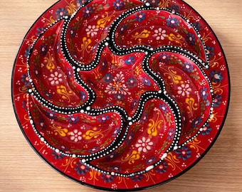Juego de cuencos de cerámica pintados a mano, 8 piezas para aperitivos y meze, plato dividido para aperitivos, estilo otomano con motivos florales rojos, regalo de inauguración de la casa.