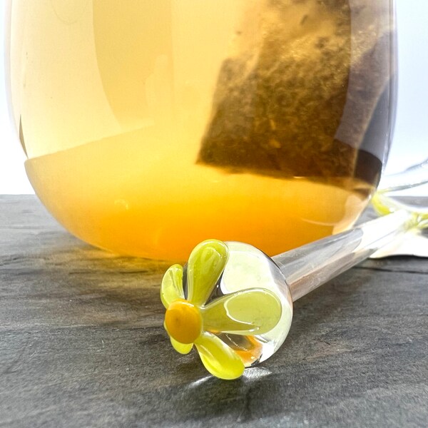 Daisy Flower Bloom- Honey Glass Spoon- Garden Gnome- Glass Teaspoon- Free Gift Box- Tea and Coffee Stir Stick- Spring Green Flowers