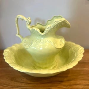 Vintage Arnel’s Ceramic Pitcher and Wash Basin - Pastel Green -  Ornate Decorative Home Accent