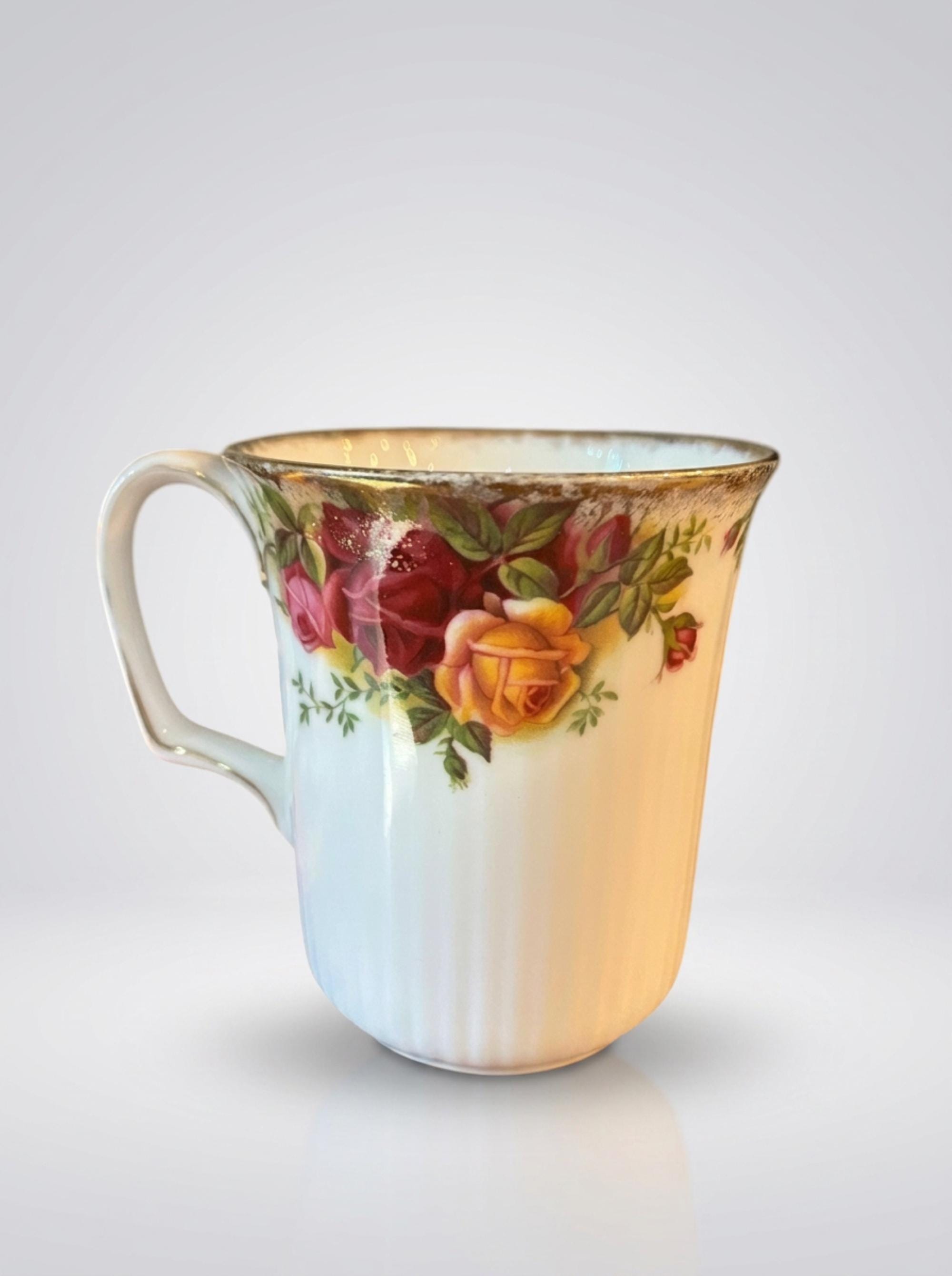 Old Country Rose China Set - Etsy Canada