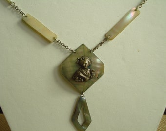 Necklace Mother of Pearl Pendant with Oriental Lady 1920's 1930's