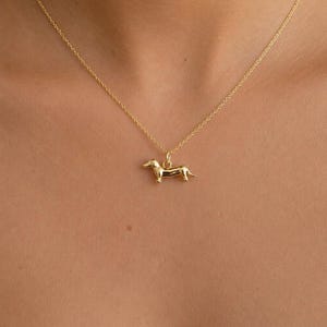 Gold Dachshund Necklace, Wiener Dog Pendant, Dog Lover Gift, Dainty Dog Necklace, Sausage Dog Jewelry, Dog Mom Gift