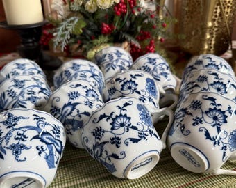 Juego de 6 tazas vintage Blue Danube – Porcelana Blue Onion (2 juegos disponibles)