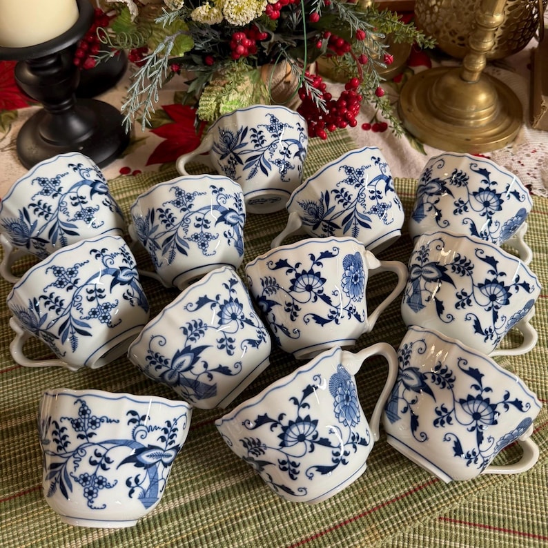 Set of 6 Vintage Blue Danube Cups – Blue Onion Porcelain - 2 Sets ...