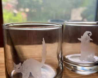Etched Halloween Cat Stemless Wine Glass – Spooky Cute Etched Glass, Black Cat Design, Halloween Barware, Fall Decor, Set of 2, FREE SHIPPIN