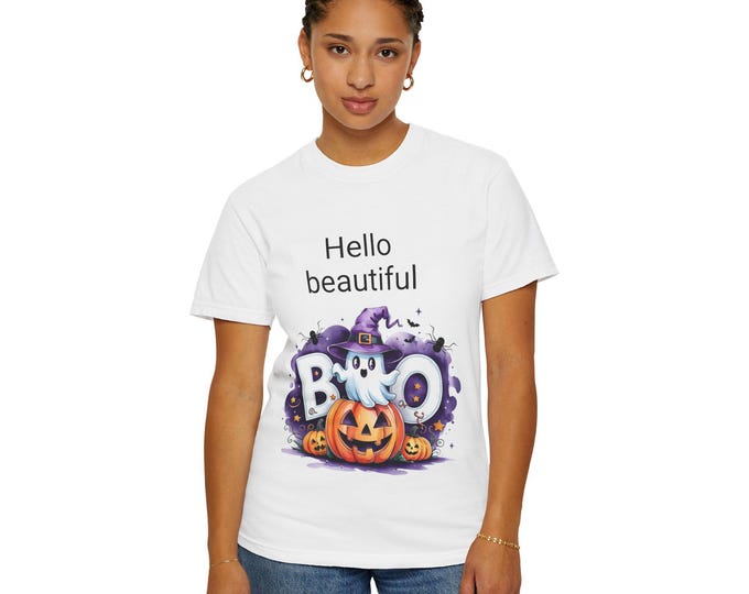 Spooky Ghost Graphic T-Shirt: Unisex Halloween Tee