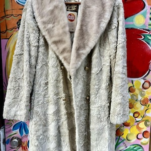 Vintage 1960s Australian-Made Faux Fur Coat