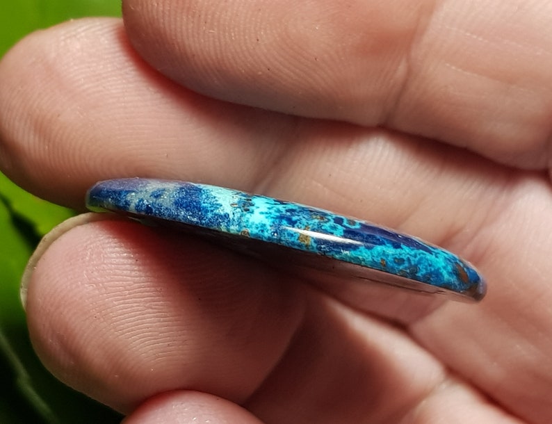 32mm Azurite cabochon Shattuckite chrysocolla oval cabochon with cuprite 32 by 22 by 4mm 26ct image 9