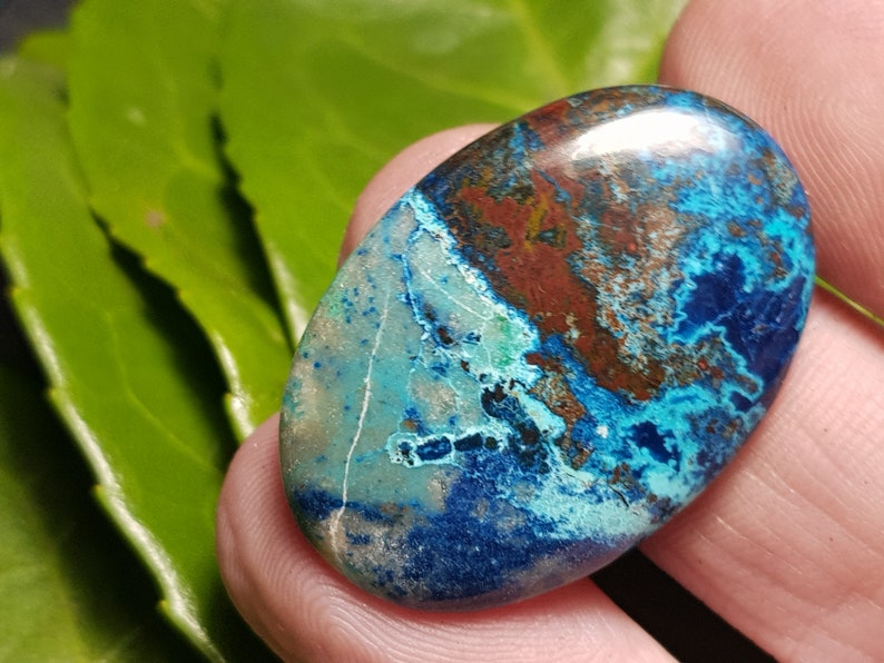 32mm Azurite cabochon Shattuckite chrysocolla oval cabochon with cuprite 32 by 22 by 4mm 26ct image 3