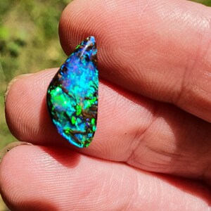 17.4mm Boulder opal free form AAA Quality 17.4 by 8.4 by 5.2 see VIDEO image 7