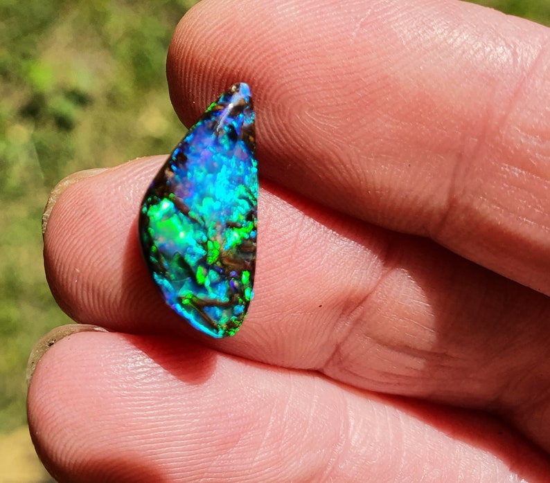 17.4mm Boulder opal free form AAA Quality 17.4 by 8.4 by 5.2 see VIDEO image 7