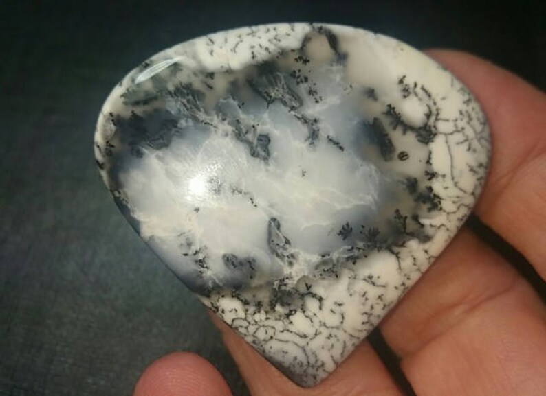 48mm DENDRITIC AGATE cabochon heart drop pear cabochon 98ct 48 by 44 by 7mm