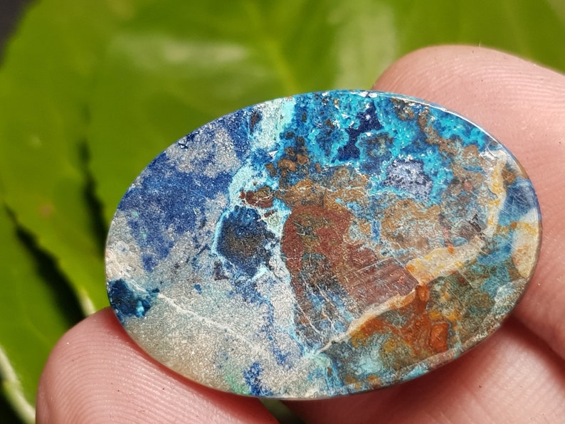 32mm Azurite cabochon Shattuckite chrysocolla oval cabochon with cuprite 32 by 22 by 4mm 26ct image 4