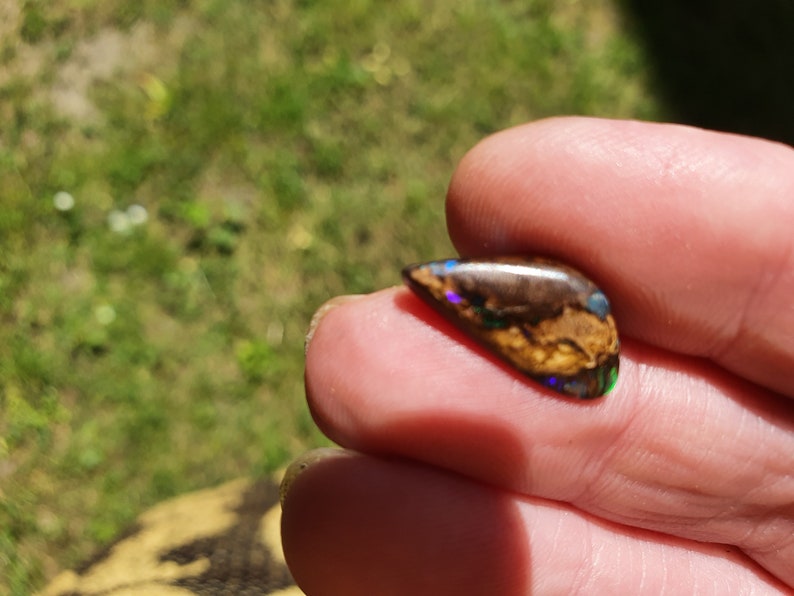 17.4mm Boulder opal free form AAA Quality 17.4 by 8.4 by 5.2 see VIDEO image 8