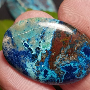 32mm Azurite cabochon Shattuckite chrysocolla oval cabochon with cuprite 32 by 22 by 4mm 26ct image 6