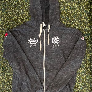 Five Finger Death Punch + Breaking Benjamin SUPER SÄLLSYNTA 2018 Crew Hoodie