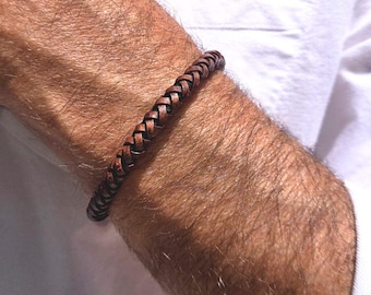 Men's Brown Leather Bracelet w Magnetic Clasp - Max