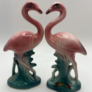Par de figuras de flamencos de cerámica rosa de 15 cm (6 pulgadas) de la década de 1950, recuerdo de Clearwater, Florida, Japón.
