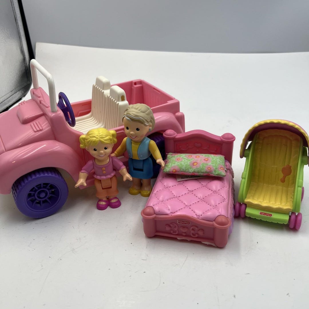 Mattel Fisher Price My First Dollhouse Furniture Mom Dad Baby