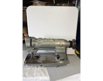 Vintage Singer 211G566 Industrial Sewing Machine Head As-Is