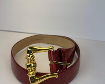 Ellen Tracy Italian Alligator Calfskin Belt Gold Buckle Medium Red