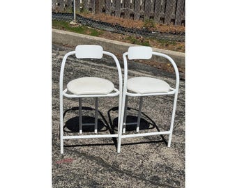 Set of 2 White Metal Bar Stools Upholstered Seat Curved Backrest