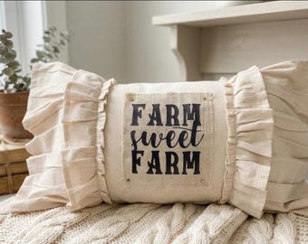 Farm Sweet Farm Lumbar Pillow – Rustic Ruffle Edge Farmhouse Accent Cushion