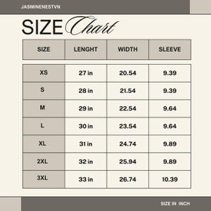 Peut inclure: Un tableau des tailles avec des mesures en pouces. Le tableau comprend les tailles XS &agrave; 3XL, avec les longueurs, largeurs et mesures des manches correspondantes. Le texte "SIZE Chart" est en haut, avec la marque "JASMINENESTVN" au-dessus.