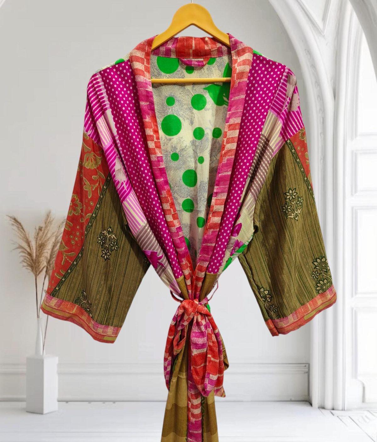 Sari Robe 5 Pc's Handmade Vintage Silk Sari Robes - Etsy