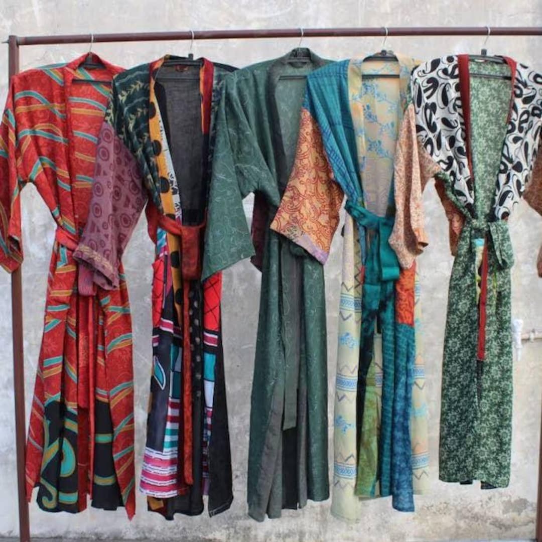 Sari Robe 5 Pc's Handmade Vintage Silk Sari Robes - Etsy