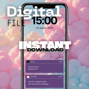 Op de afbeelding: Een smartphone scherm toont een digitaal bestand, tijd 15:00 en datum 02 augustus 2040. Het scherm heeft een roze wolken achtergrond en meldingen voor een gemiste oproep en een herinnering.