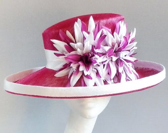 made by me with passion....magenta sinamay withoff white ribbon and ton sur ton flowers size 58,5 or smaller