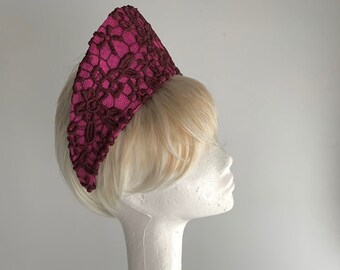 On my new hat block! This halo hat in fuchsia and wine red