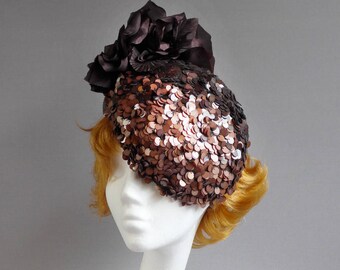 Made with passion Dutch design brown and copper percer hat with sequins and flowers on comb