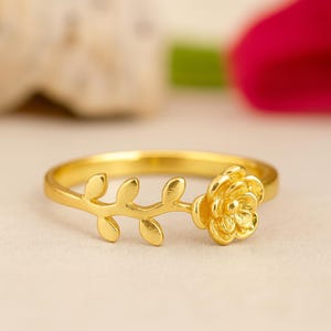 Gold Flower Ring | Nature-Inspired Floral Ring for Women | Leaf Design Adjustable Ring | Handmade Botanical Jewelry | Gift for Her