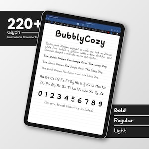 Könnte beinhalten: Ein schwarzes digitales Tablet zeigt das Wort "BubblyCozy" in fetter Schrift. Der Bildschirm zeigt Beispieltext, Buchstaben und Zahlen. Der Text ist schwarz. Das Tablet zeigt auch die Wörter "Bold", "Regular" und "Light".
