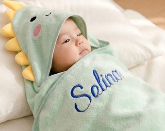 Personalized Dinosaur Hooded Towel for Boys, Custom Name Embroidered Bath Towel, Soft Green Dino Wrap, Toddler Animal Bathrobe