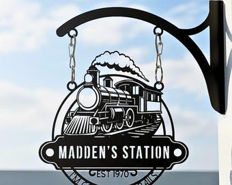 Train Station Hängeschild, Benutzerdefinierte Eisenbahn Metallschild, Vintage Dampfzug Schild, personalisiertes Schild