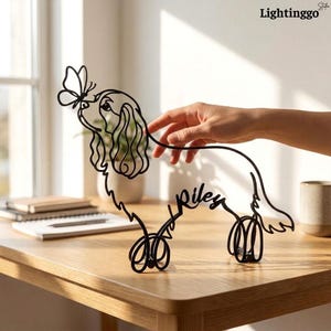 Individuell gestaltete Schreibtischdekoration aus Metall mit Cavalier King Charles Spaniel-Motiv, Tischschild mit Spaniel-Linienzeichnung, personalisiertes Geschenk für Hundebesitzerinnen
