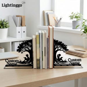 Gepersonaliseerde metalen boekensteun voor kinderenlezer, lasergesneden boekenhoekje, plankdecor kinderkamer, cadeau lezer leraar