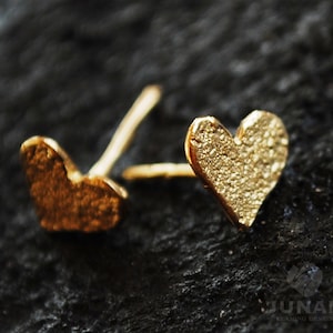 Heart earrings, Gold heart earrings, heart studs, 18k gold plated, minimalist earrings, post earrings, heart earrings, dainty earrings