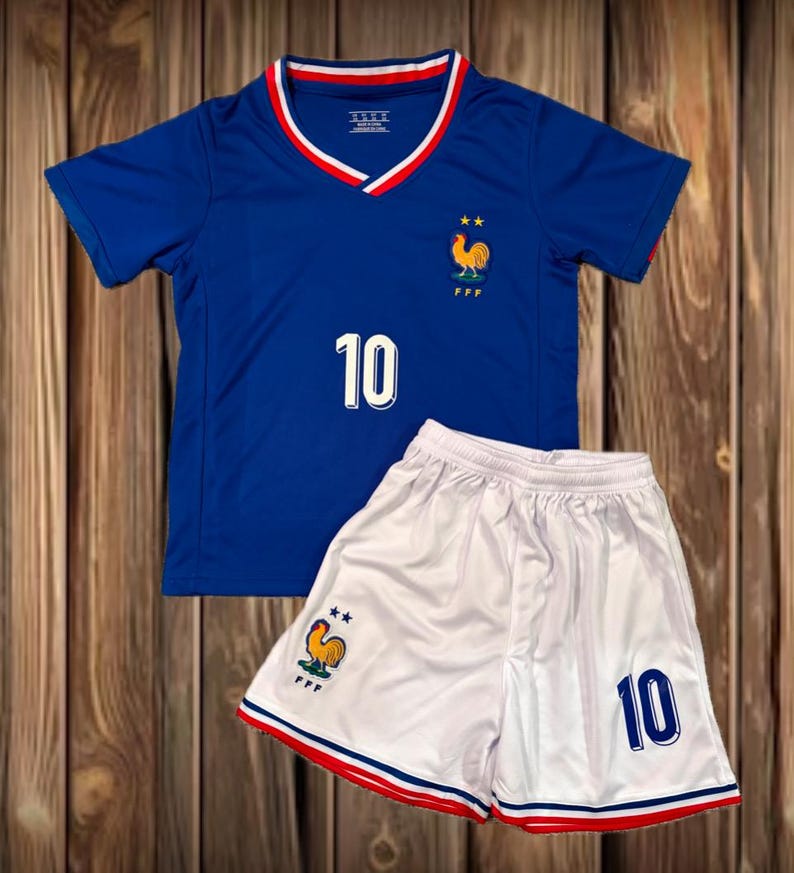France Kids Soccer Jersey Kit 2 Piece Set Size 18 20 22 24 26 28 30