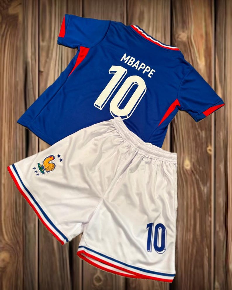 France Kids Soccer Jersey Kit 2 Piece Set Size 18 20 22 24 26 28 30