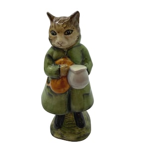 Beswick Beatrix Potter Simpkin Cat Figurine Green Coat Ceramic Vtg England 1975