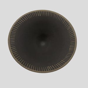 Ciotola marrone testurizzata con bordo decorato a sgraffito, in stile Mid-Century Pottery, di Haeger Pottery.