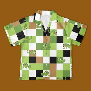 Disney Pascal Checkerboard button-up shirt, Pascal Tangled button-down shirt, Disney Pascal-shirt, Pascal Rapunzel Disney Trip-outfits
