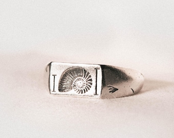 Fibonacci | Mens Silver Ring | 925 Sterling Silver | Seashell signet | Ocean jewelry | Handmade | Unisex | Symbolic Ring
